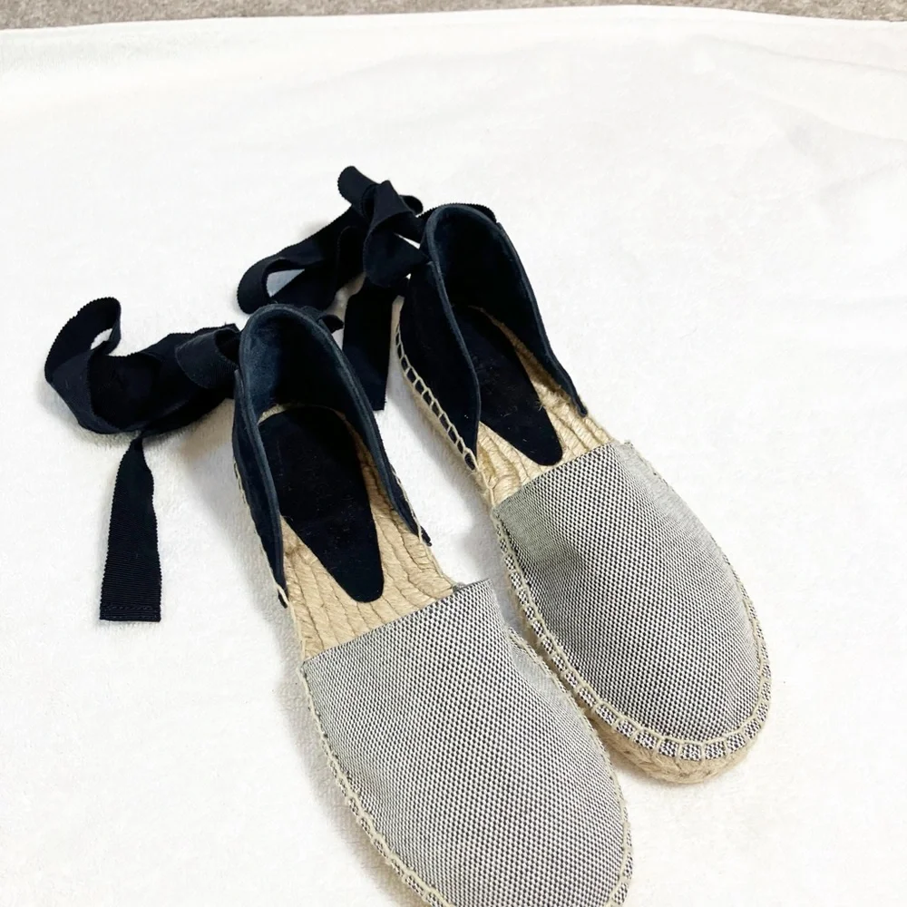 🔥Vince navy suede and canvas ankle tie up espadrilles. Sz7 NEW
